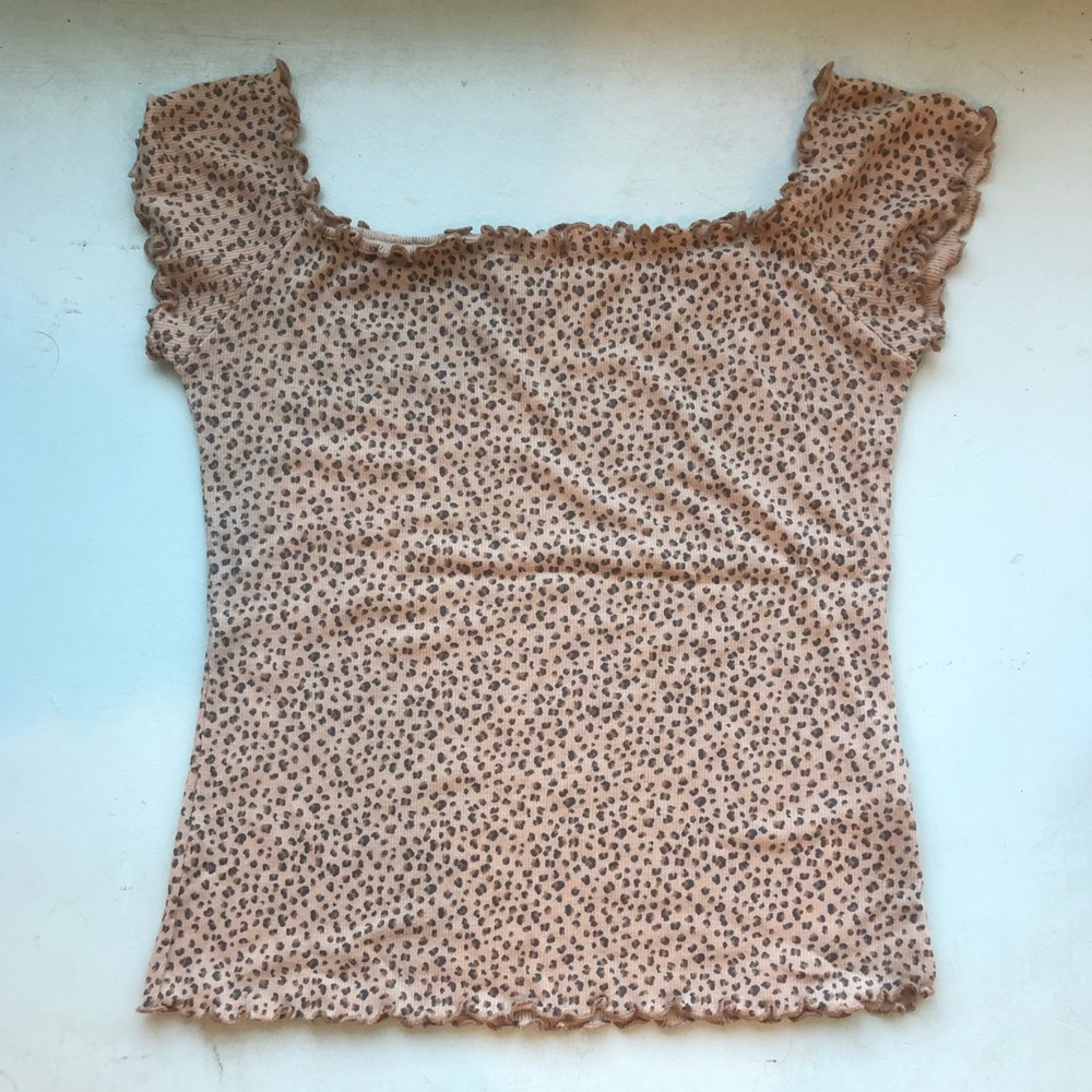 Hollister Cheetah top